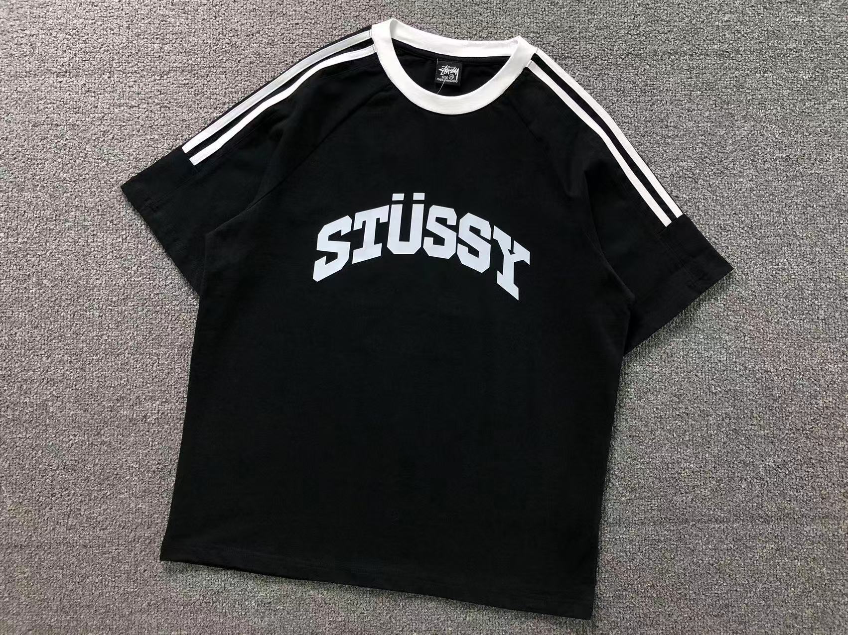 Camiseta Stussy