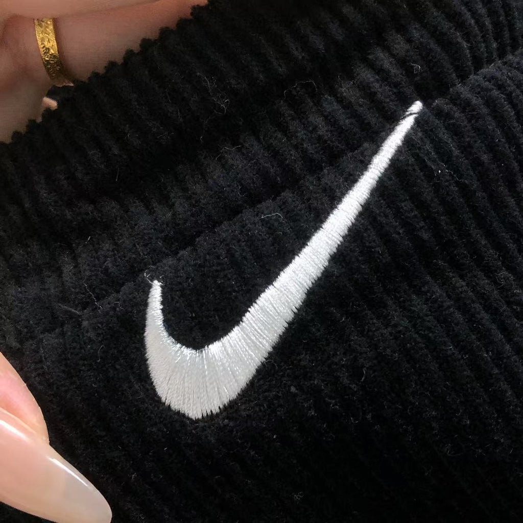 Jaqueta Supreme x Nike Arc Corduroy Hooded Jacket