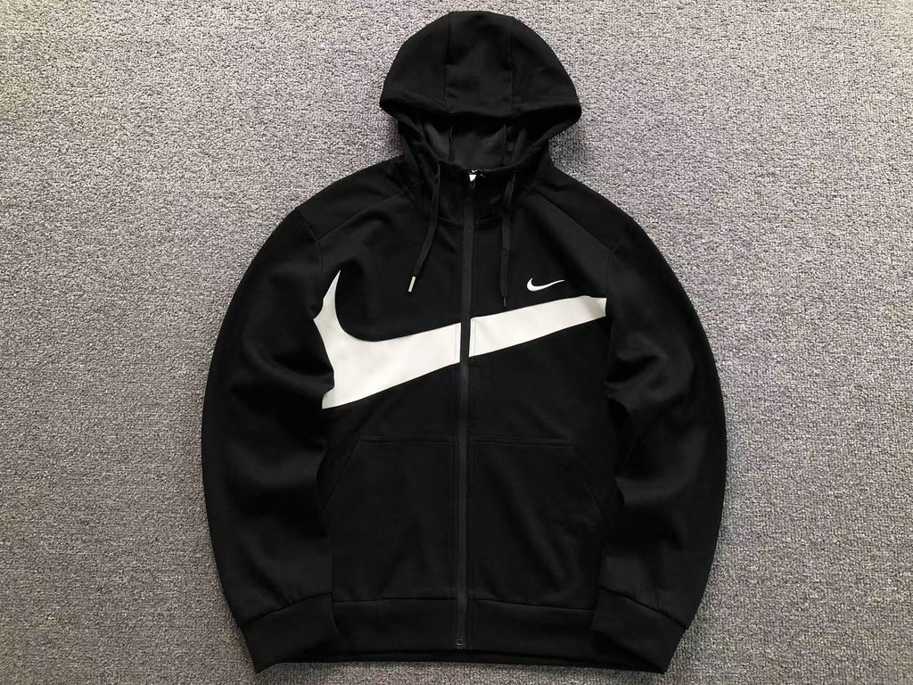 Casaco Nike com capuz modelo Nike Dri-FIT Energy