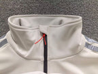 Jaqueta branca Adidas Audi Revolut F1