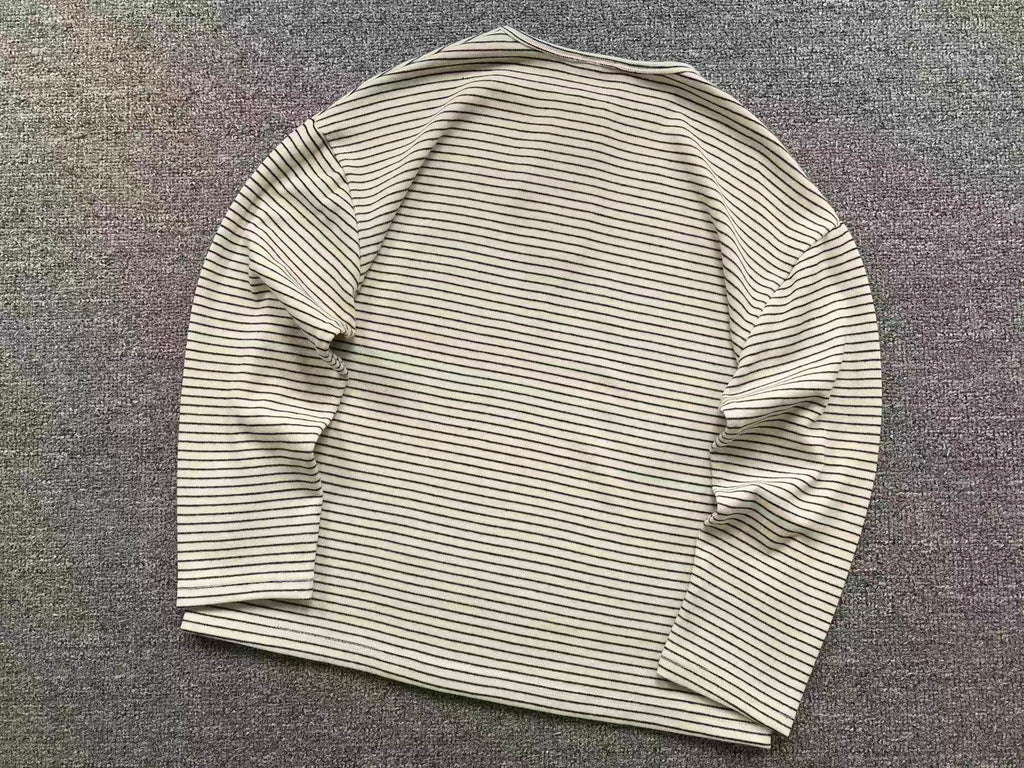 Camiseta Listrada Stussy