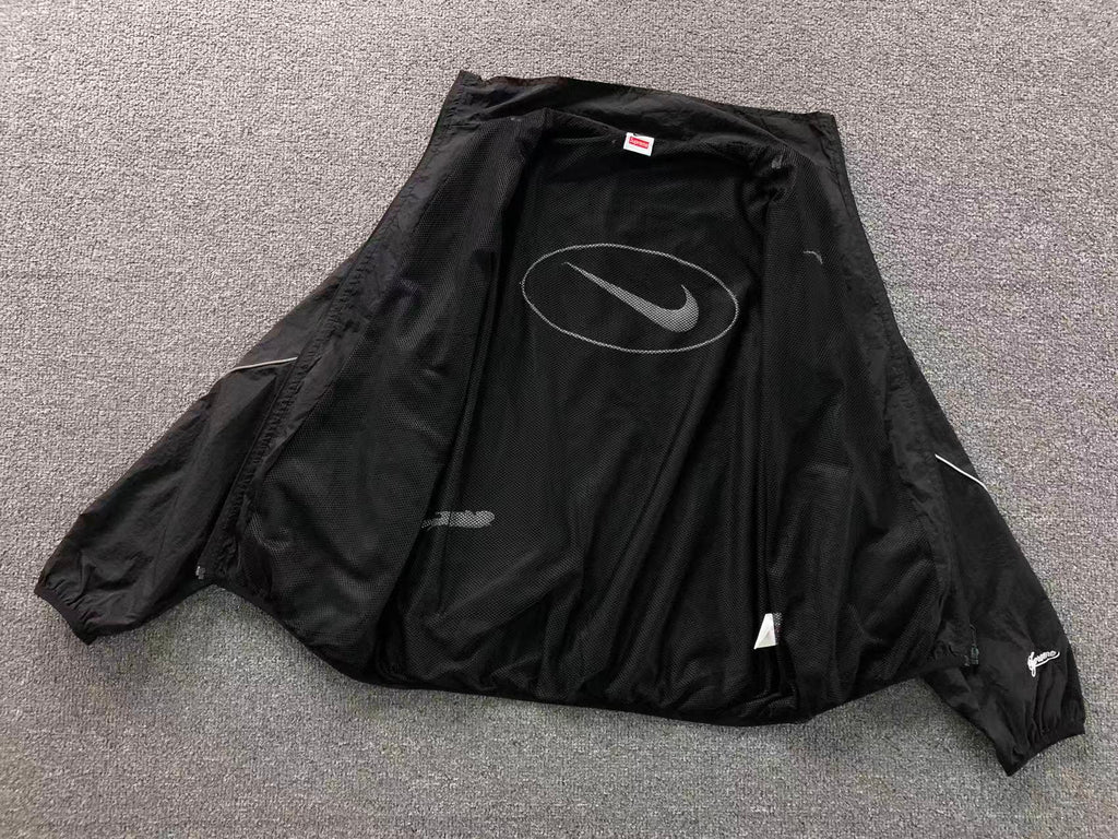 Jaqueta Nike x Supreme Track Jacket