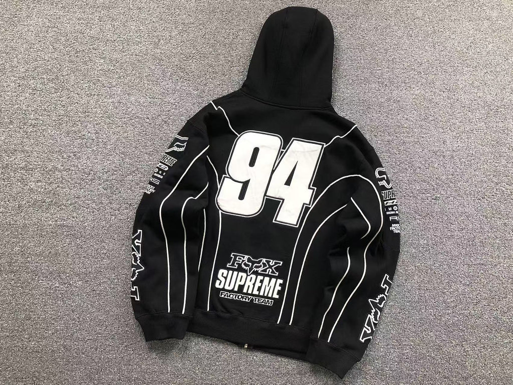 Moletom da colaboração Supreme x Fox Racing
