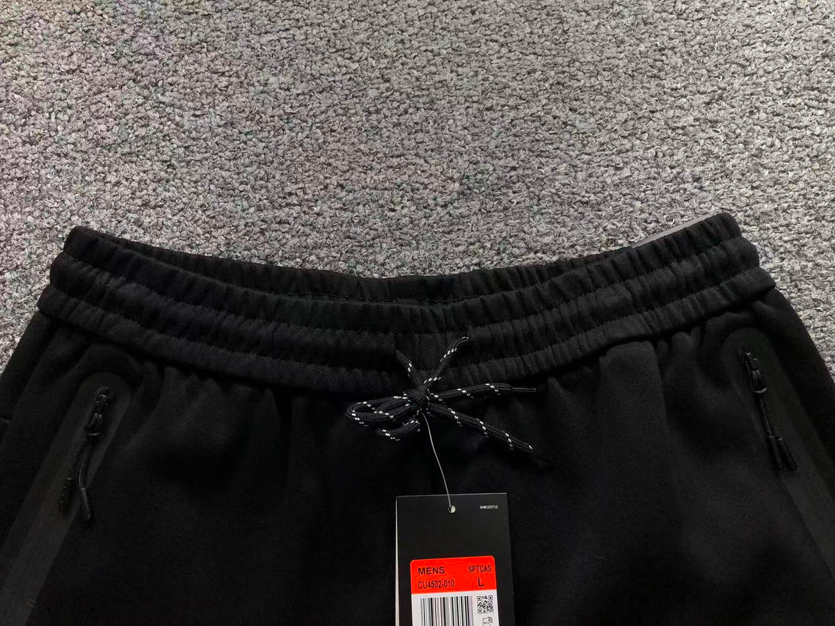 Calça Nike Sportswear Tech Fleece