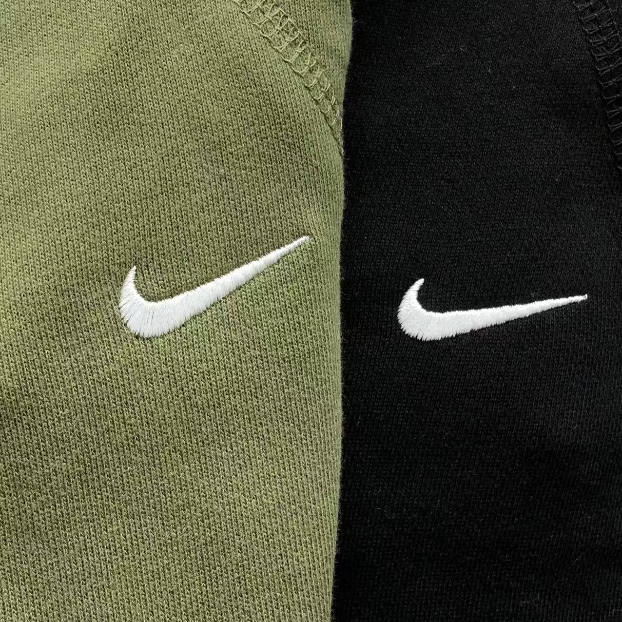Calça corte reto Nike