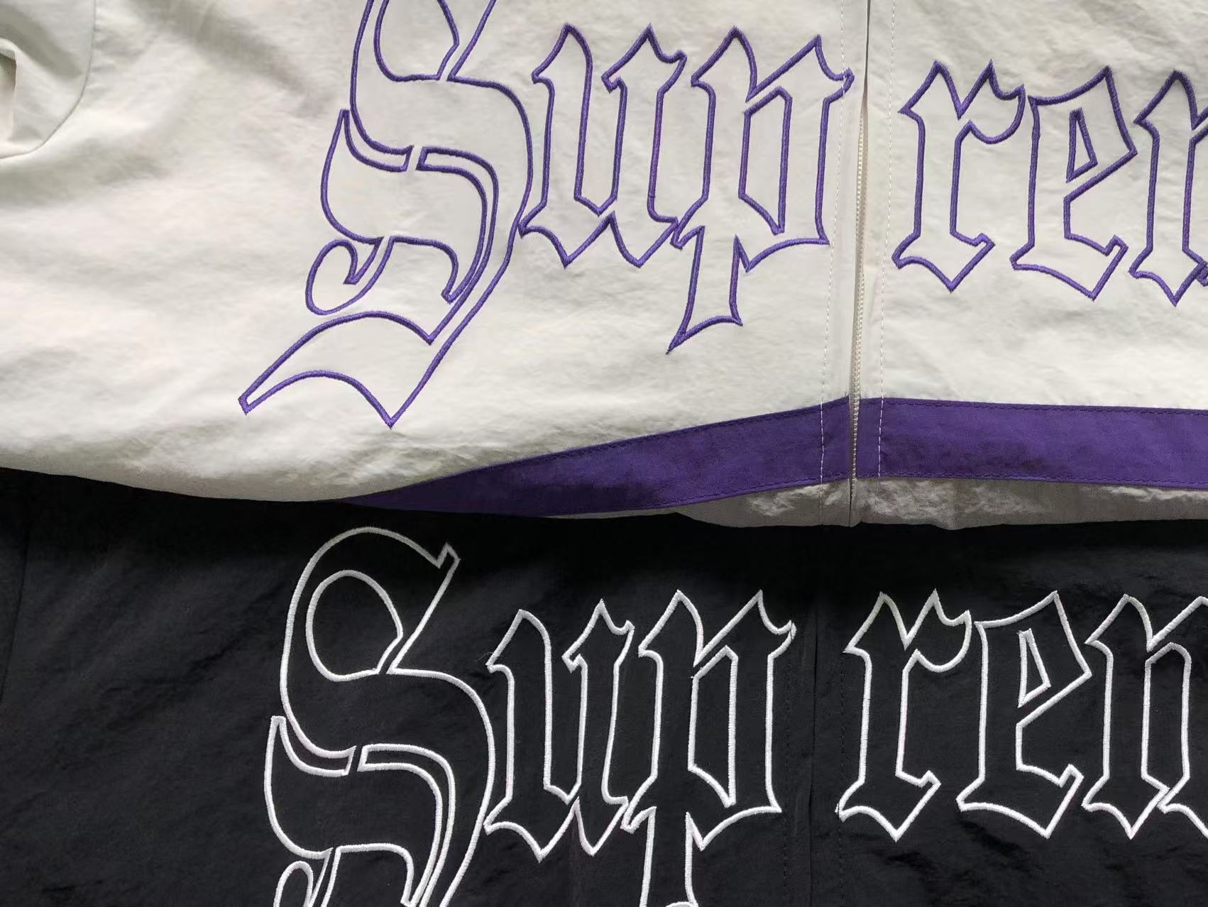 Jaqueta Supreme Old English Track