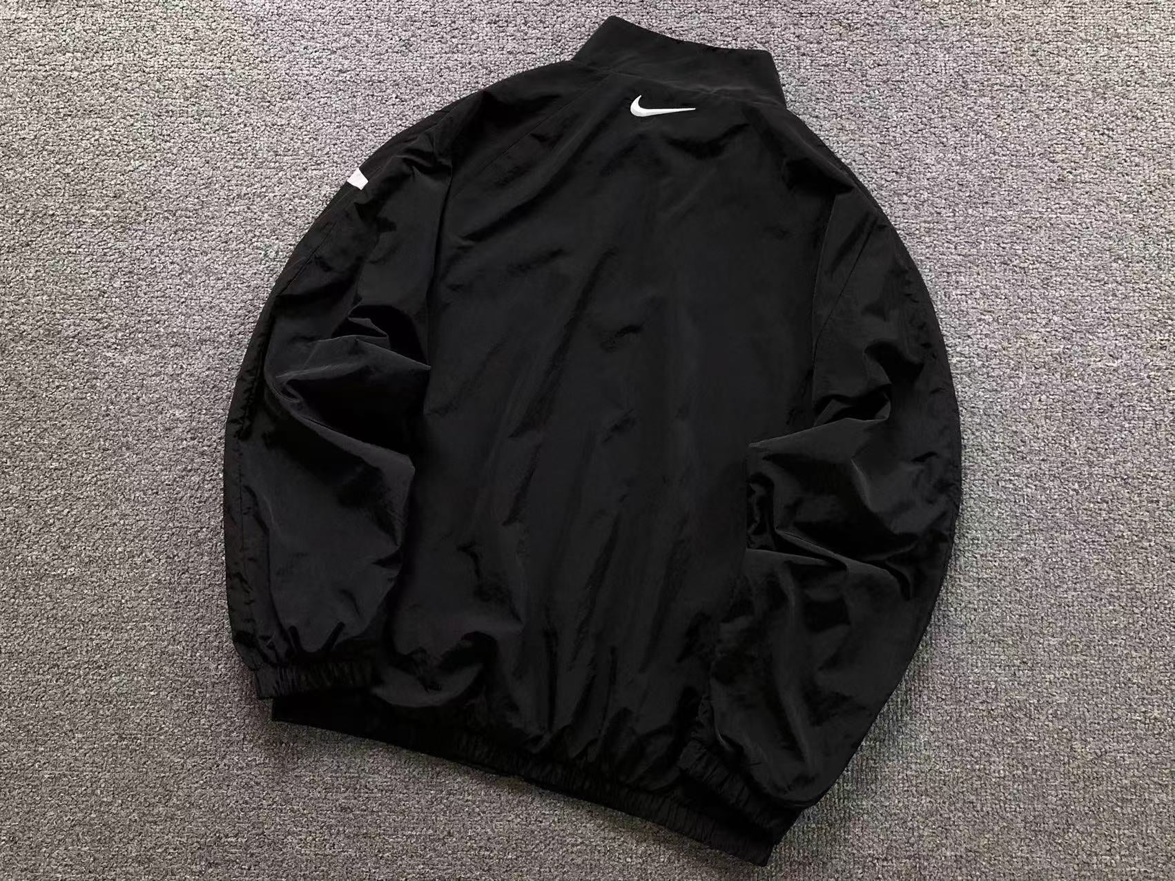 Blusa Nike Big Swoosh Woven