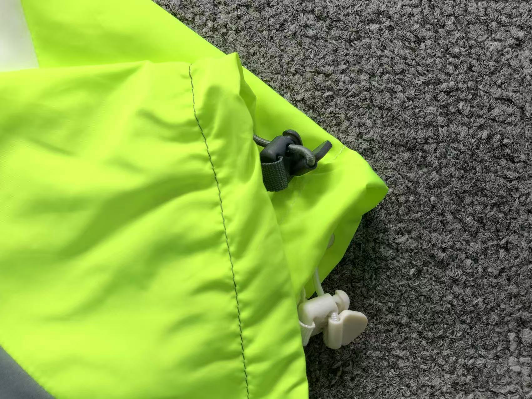 Calça colaboração Palace x Nike Total 90