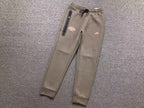 Calça Syna x Nike Tech Fleece World