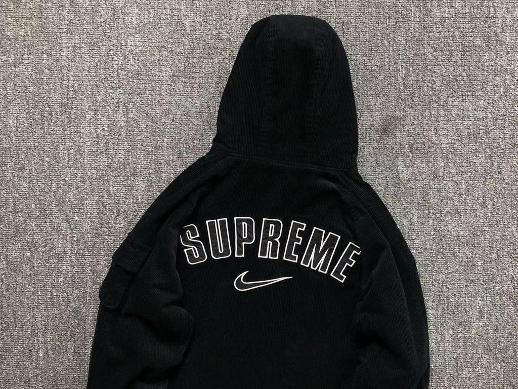 Jaqueta Supreme x Nike Arc Corduroy Hooded Jacket