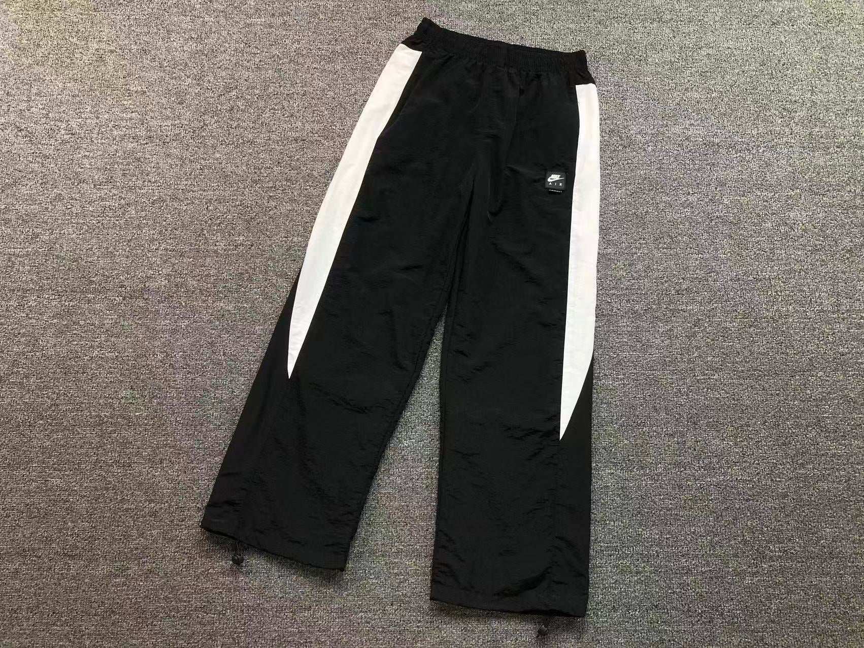 Calça Nike Air Woven Track