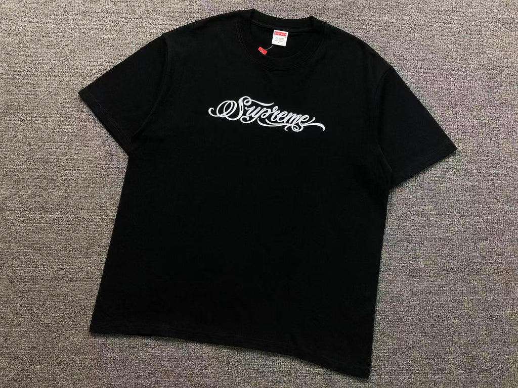 Camiseta Script Tee Supreme
