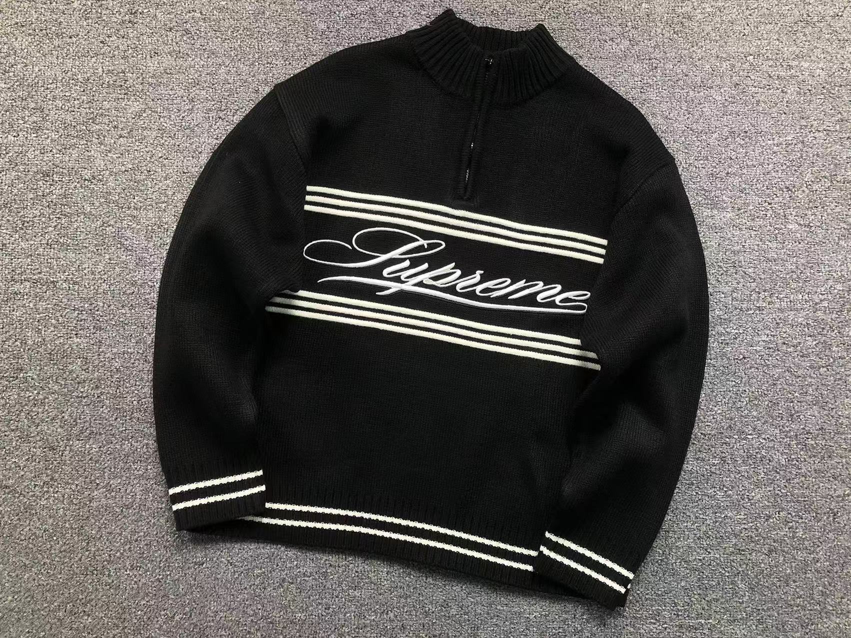 Suéter Script Stripe Half Zip