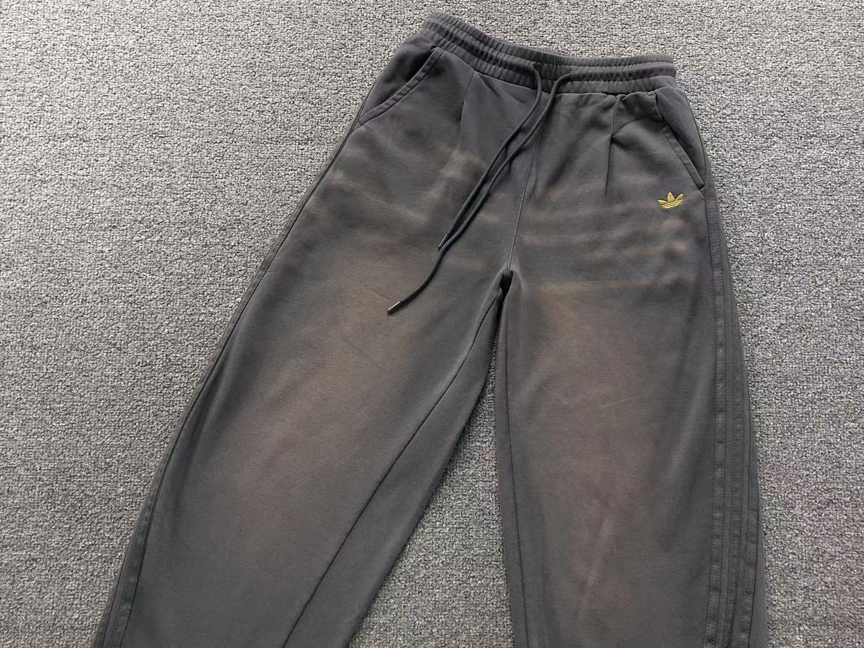 Calça de moletom adidas Wide Leg