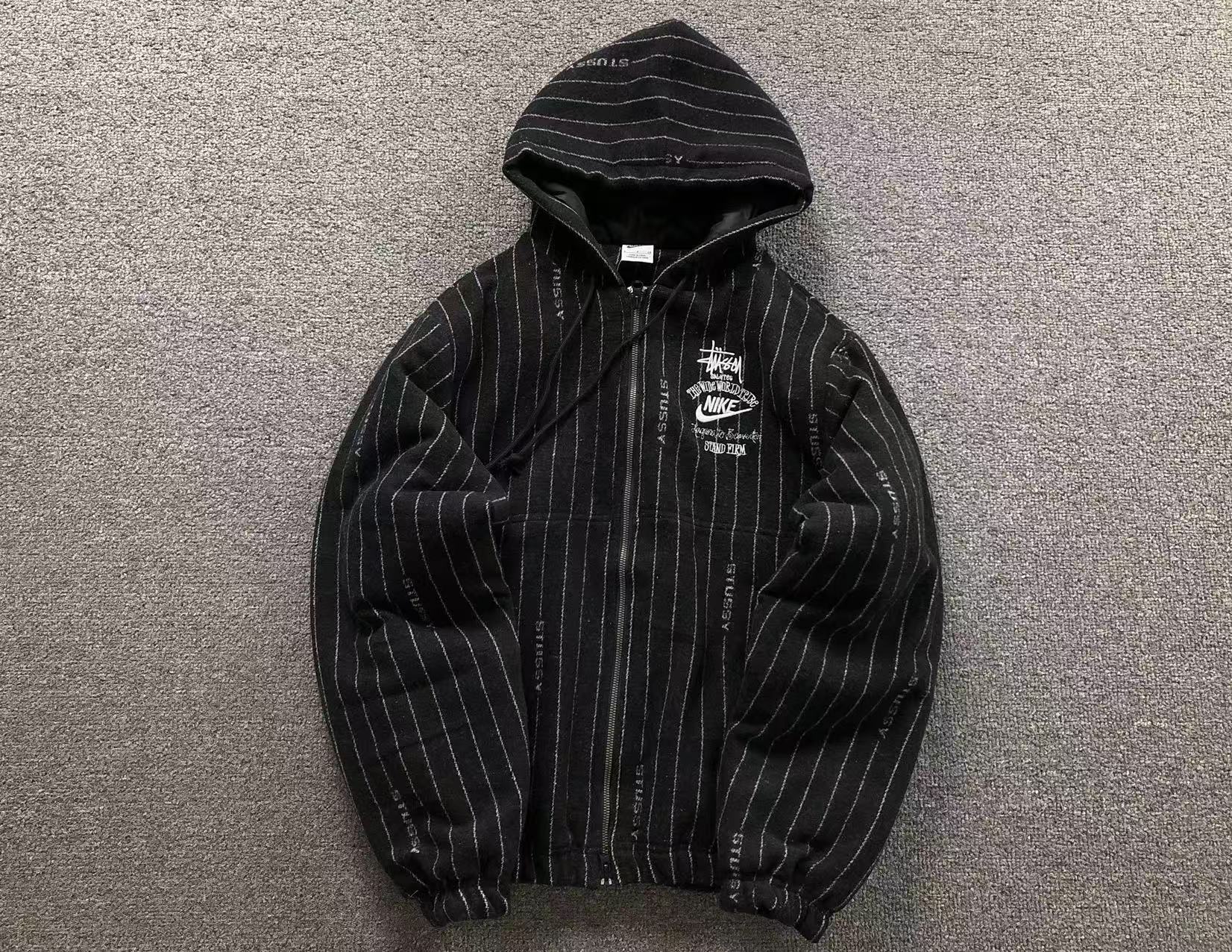Blusa Nike x Stüssy Striped Woo