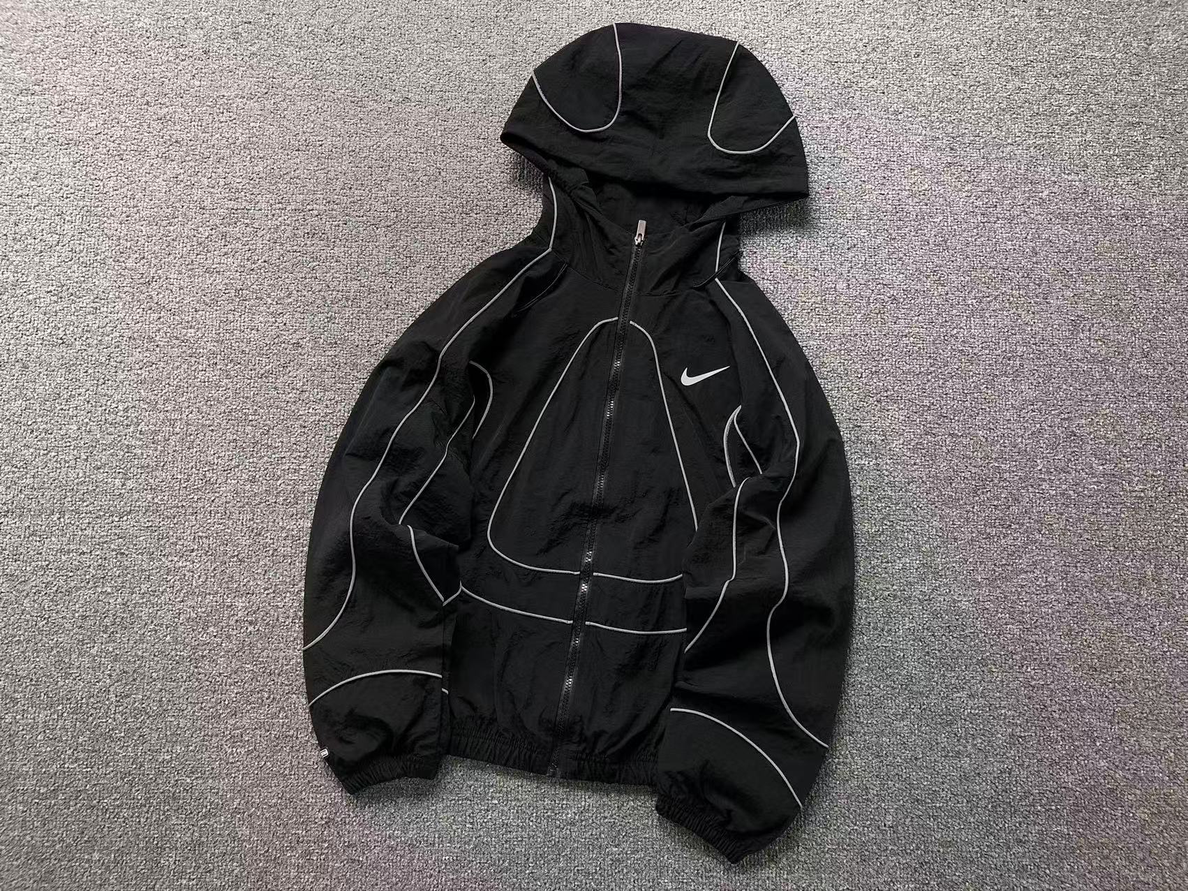 Blusa "Onyx Reflective" Nike x Corteiz