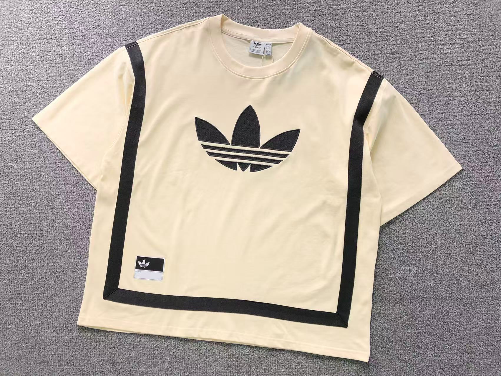 Camiseta Adidas Street Premium Adibreak