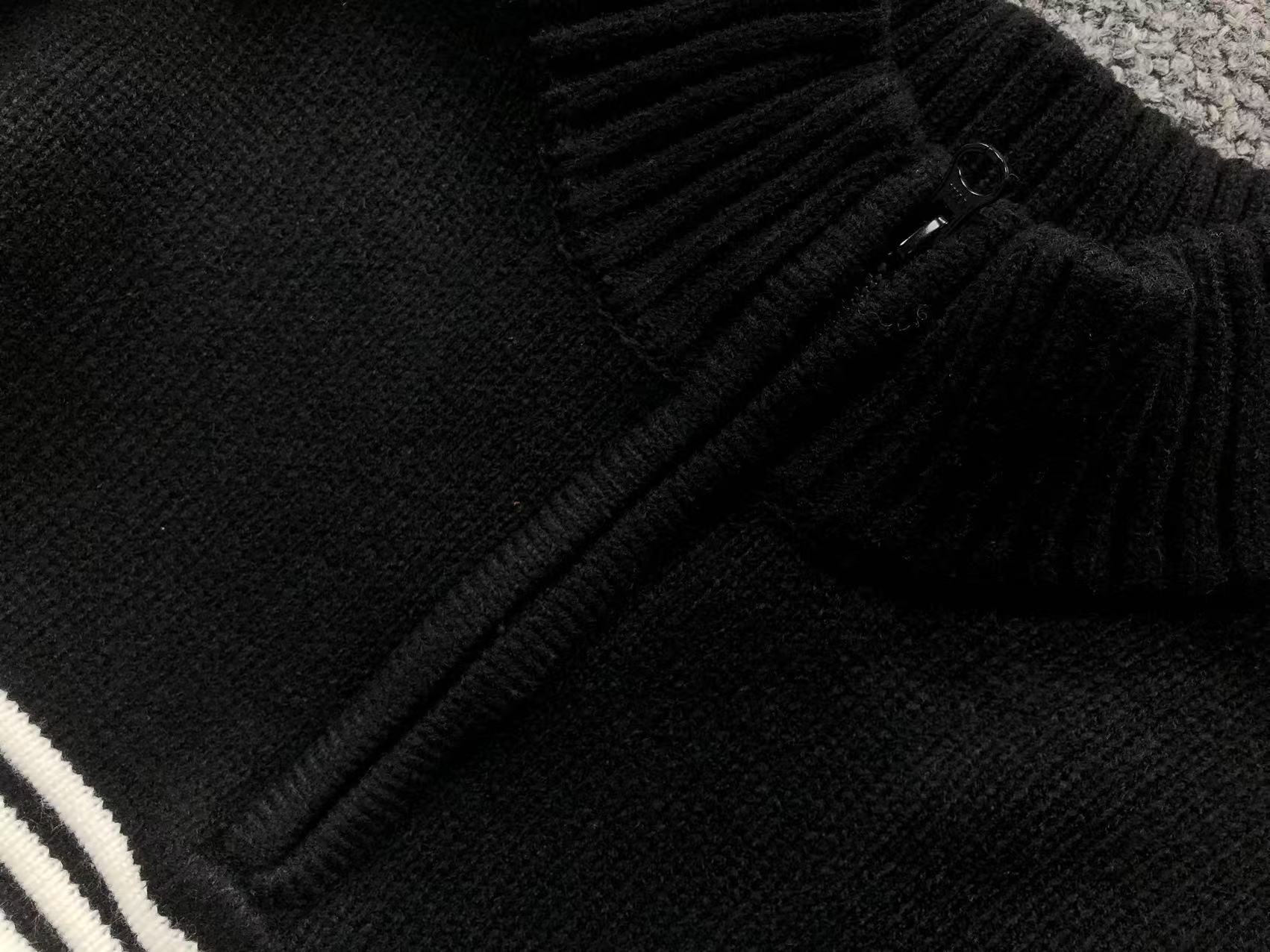 Suéter Script Stripe Half Zip