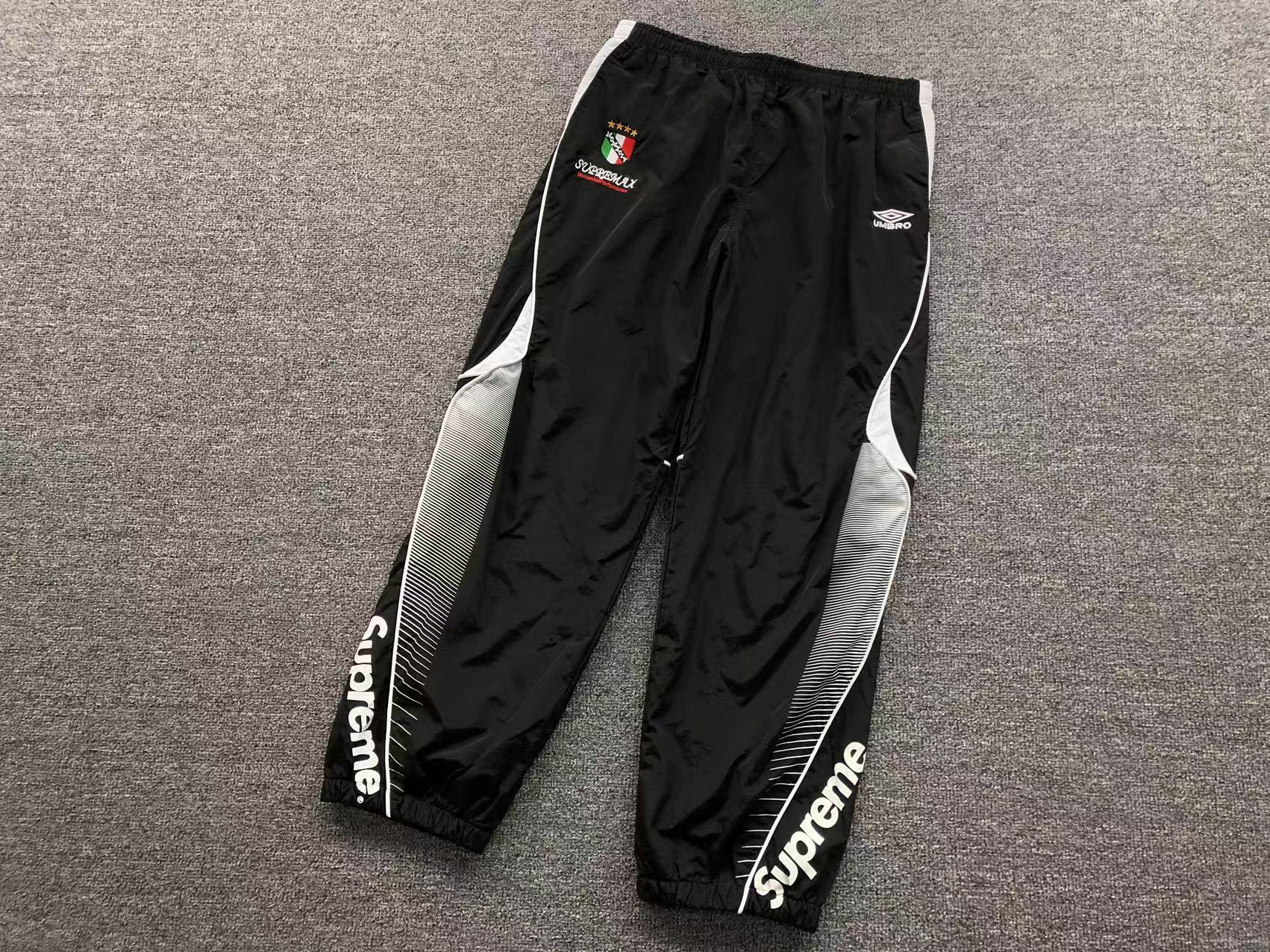 Calça corta-vento preta Supreme x Umbro Track Jacket