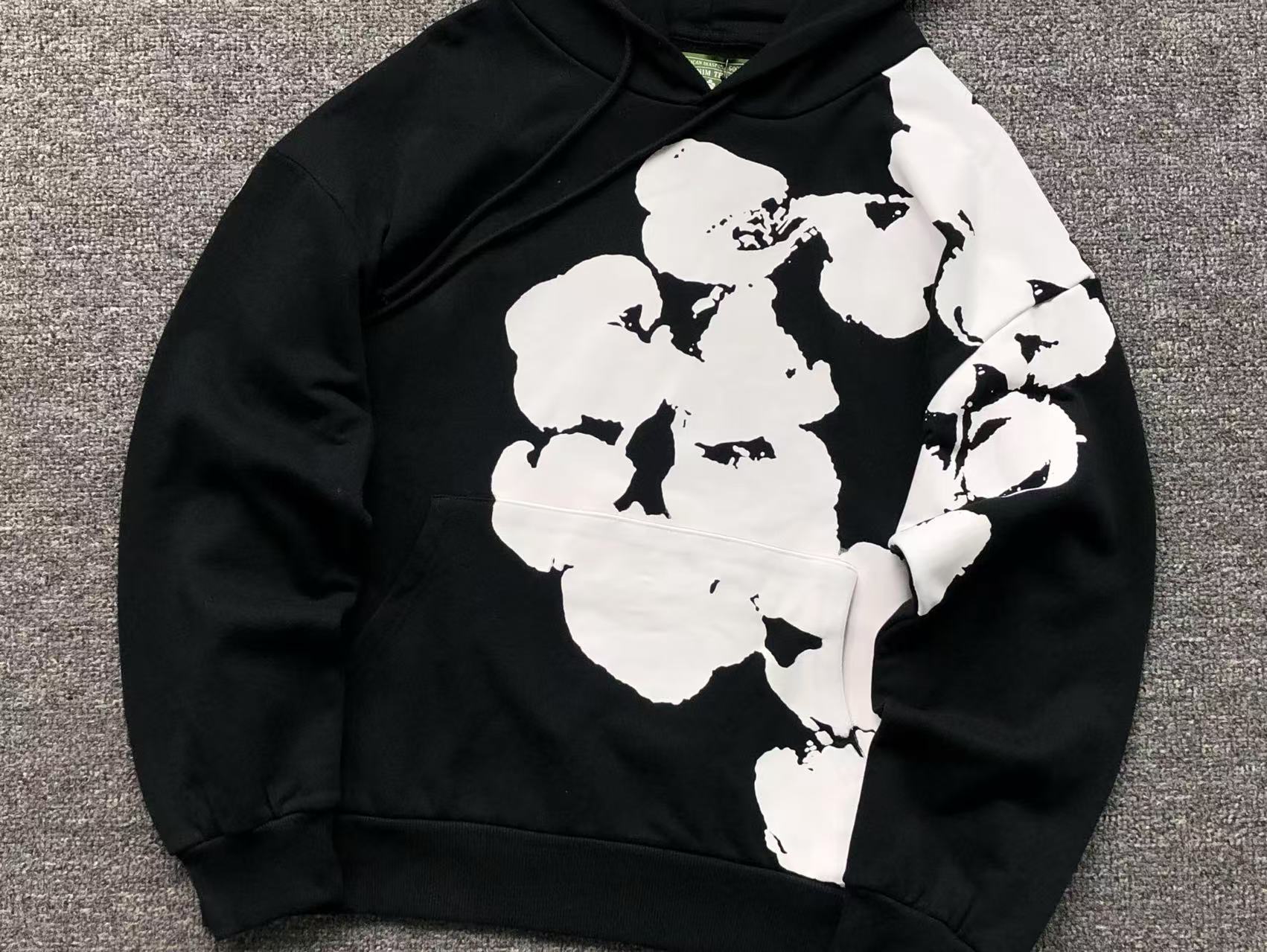 Blusa Denim Tears Big Cotton Wreath Hoodie