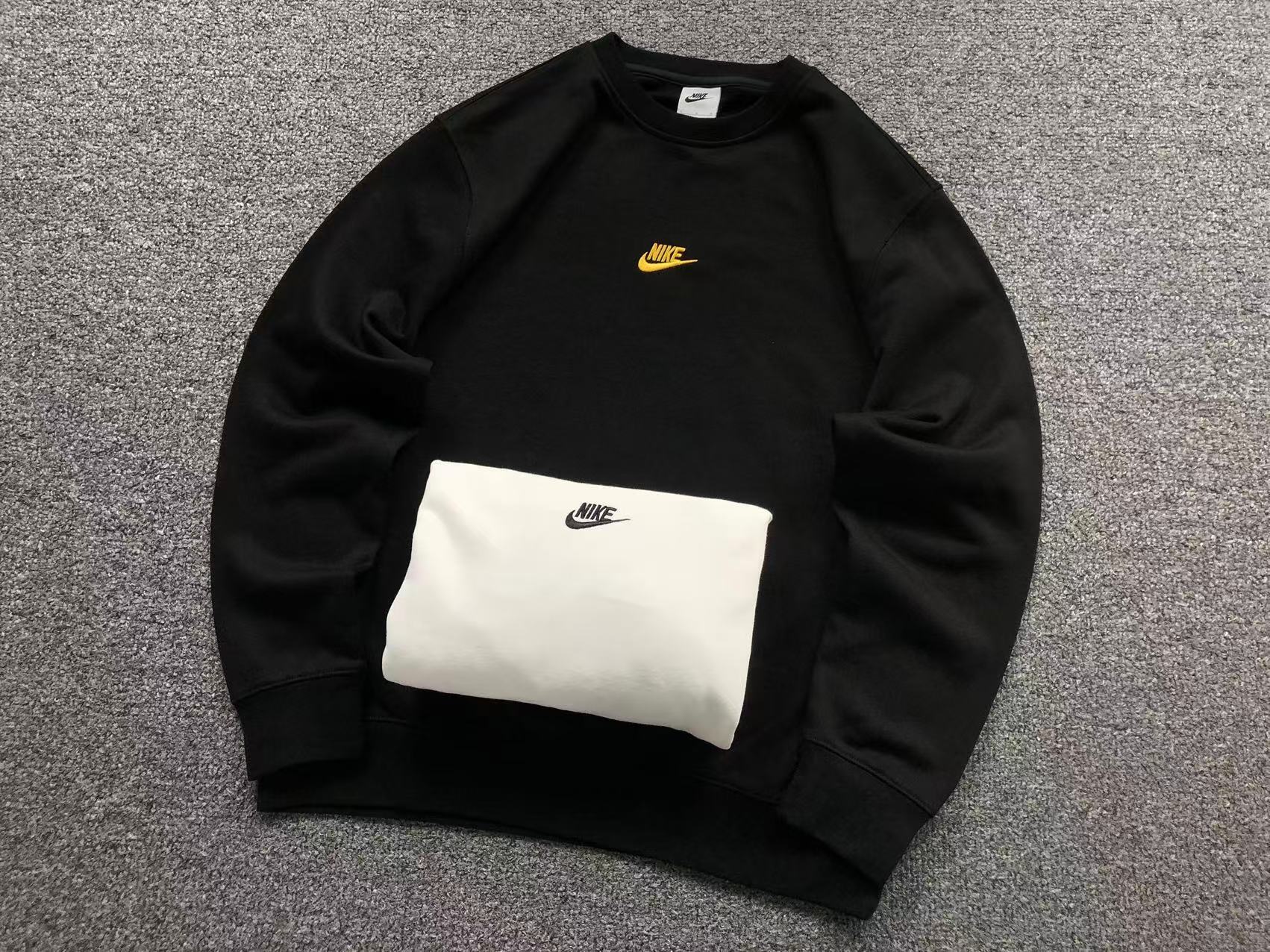 Blusa Nike Burger Graphic Crewneck