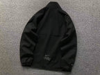 jaqueta é uma Nike Woven Jacket