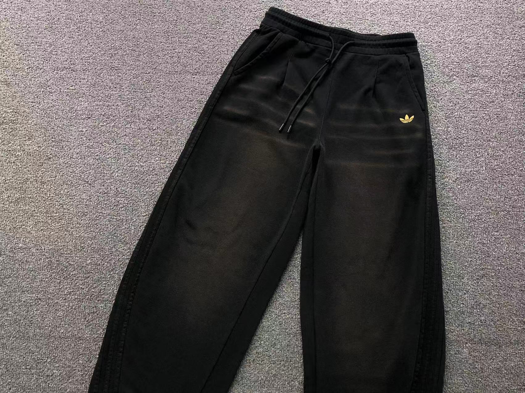 Calça de moletom adidas Wide Leg