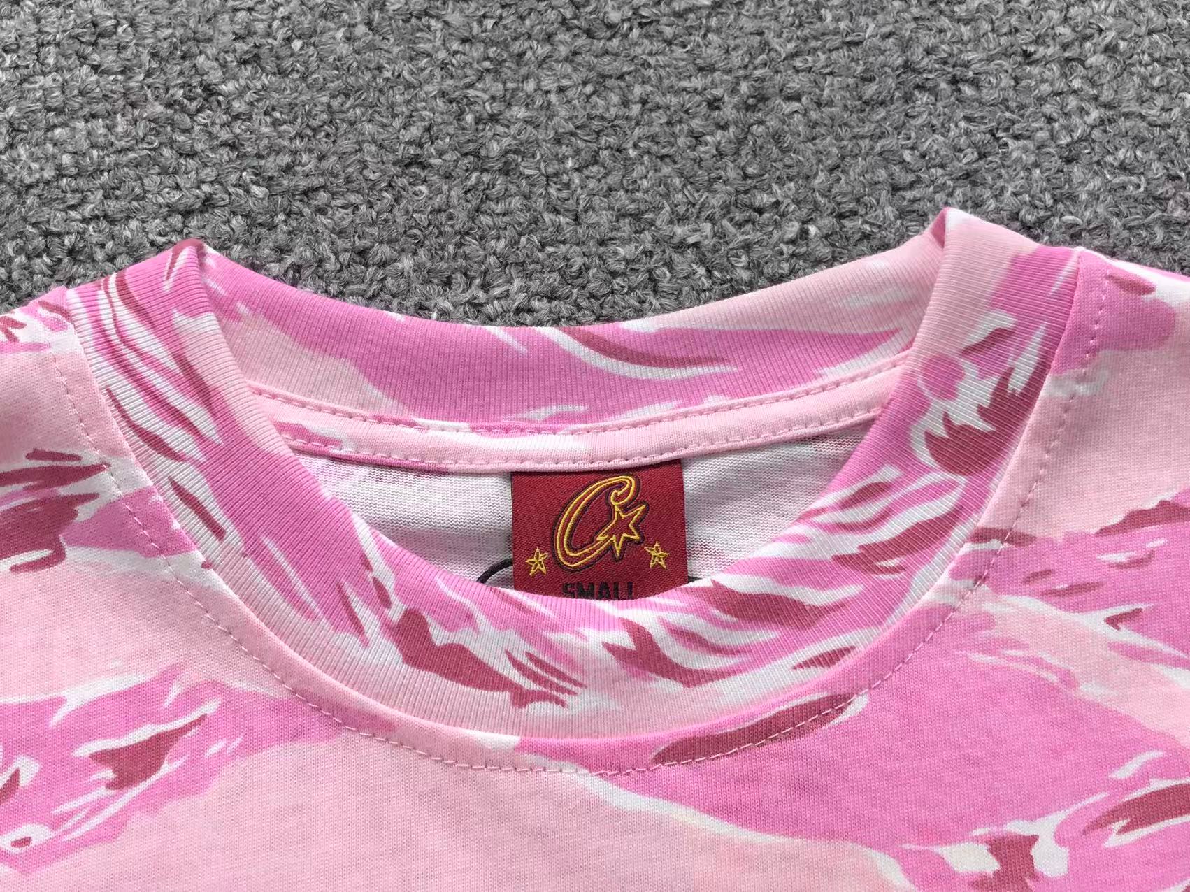 Camiseta Corteiz Island Puff Print T-Shirt Pink Tiger