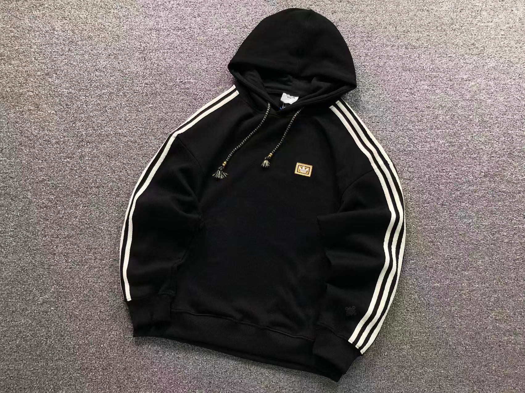 Blusa moletom Adidas LNY