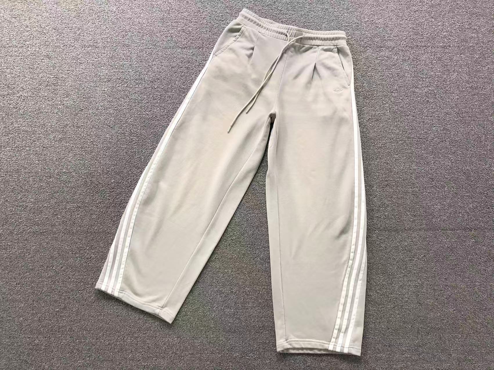 Calça de moletom adidas Wide Leg