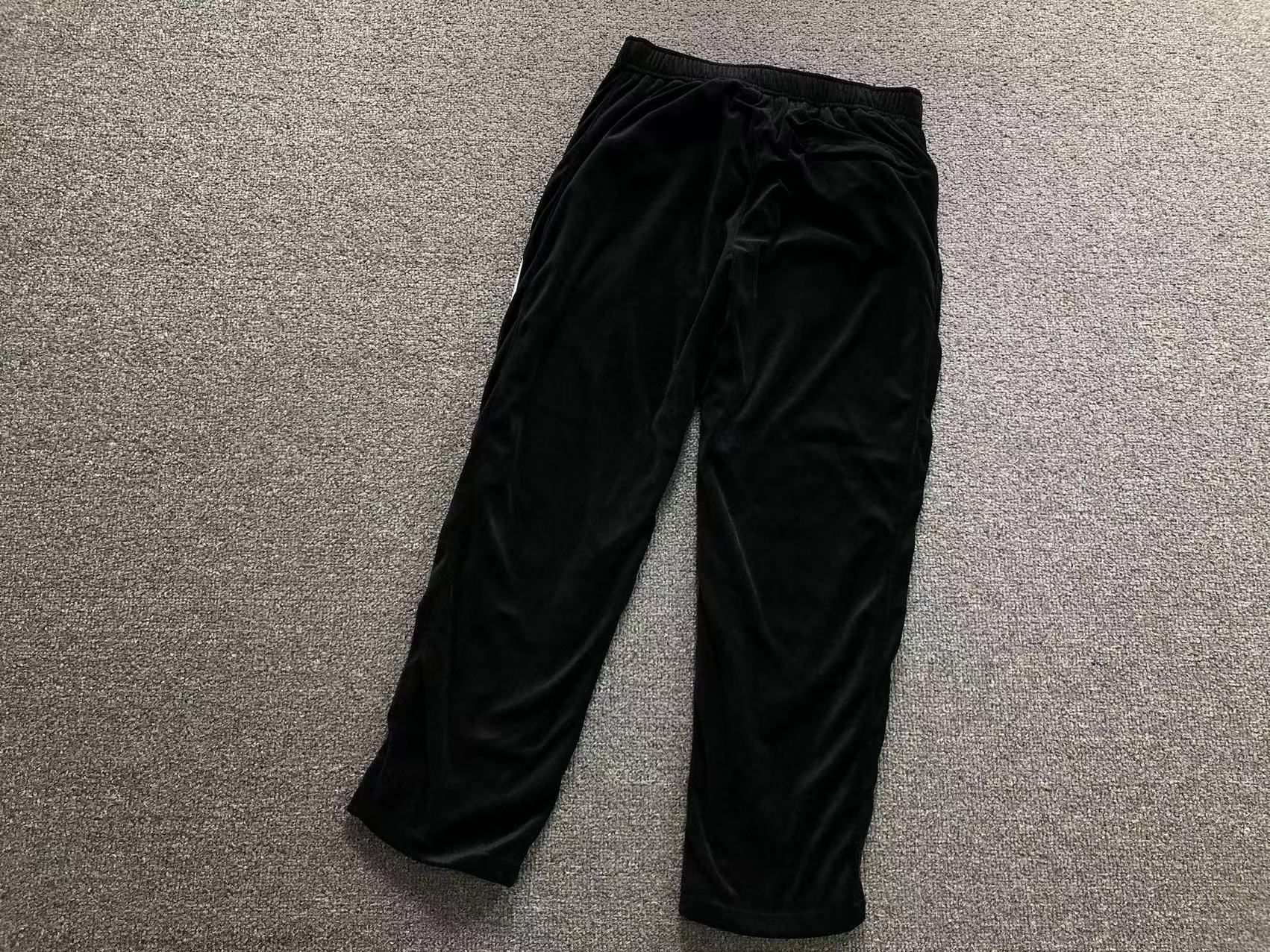 Calça Corteiz VVS Velour Track Jacket preta