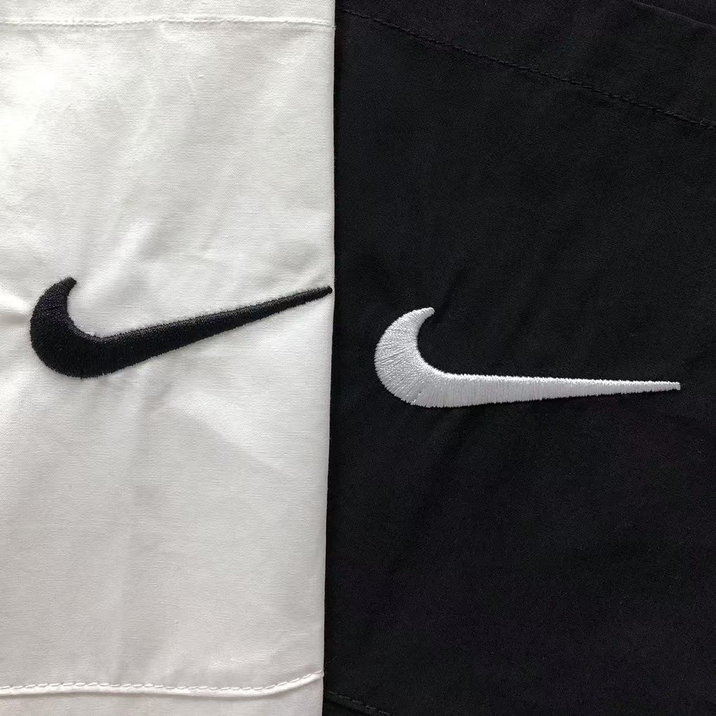 Camisa de manga curta da colaboração Nike x Stussy
