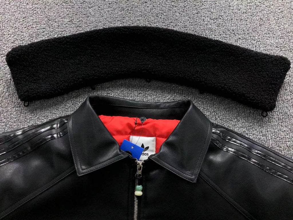 jaqueta Adidas preta de couro sintético