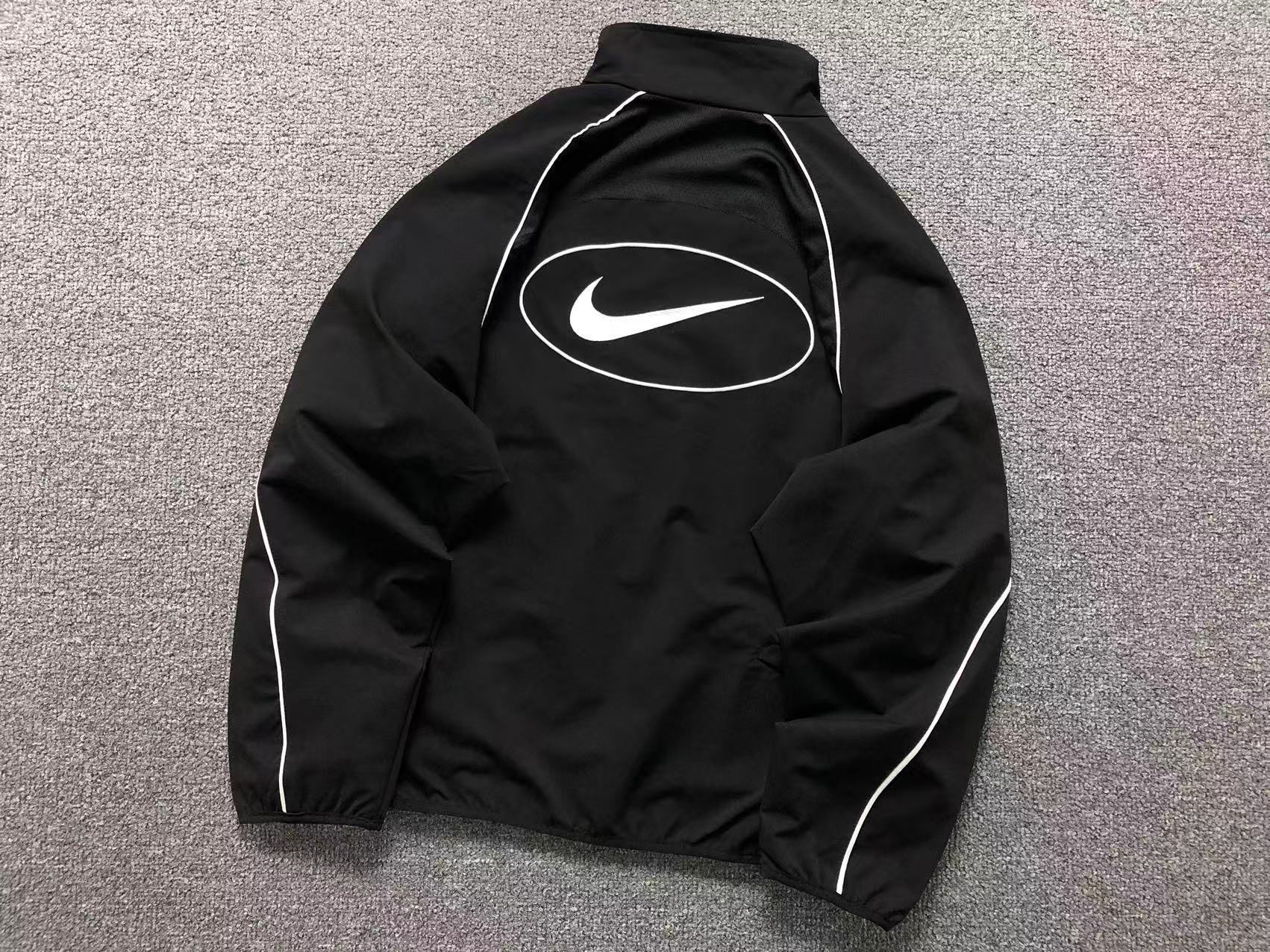 Blusa Nike x Supreme Track Suit