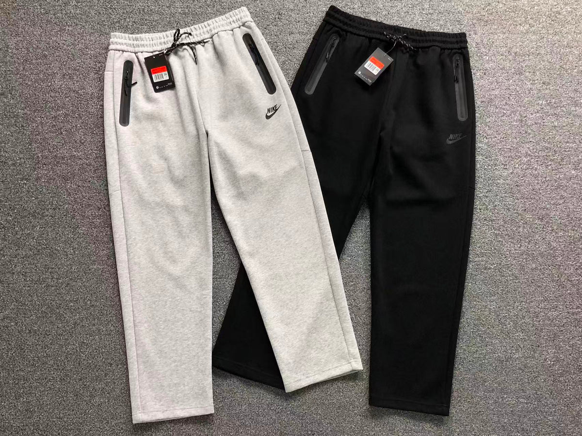 Calça Nike Sportswear Tech Fleece