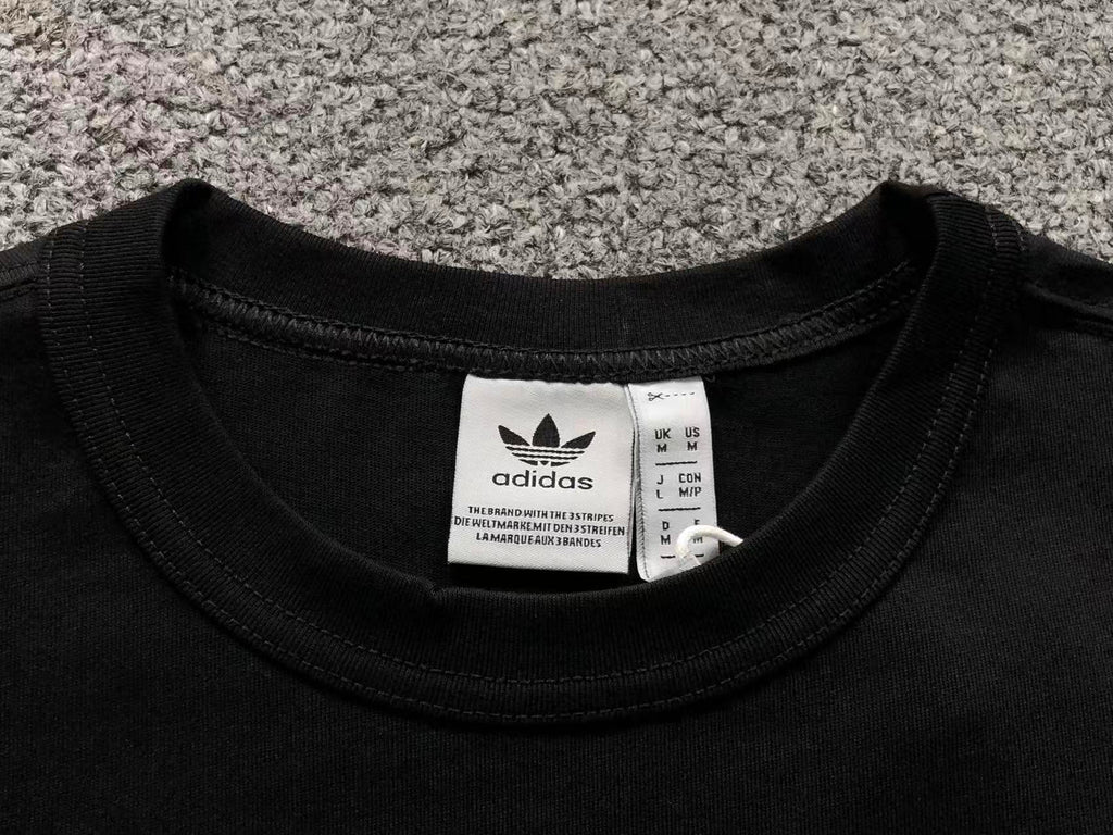 Camiseta Adidas Adicolor Neuclassics