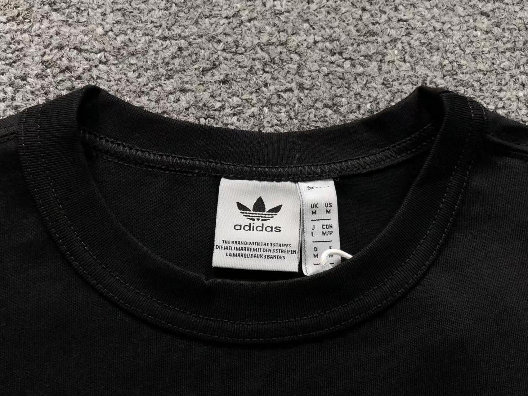 Camiseta Adidas Adicolor Neuclassics