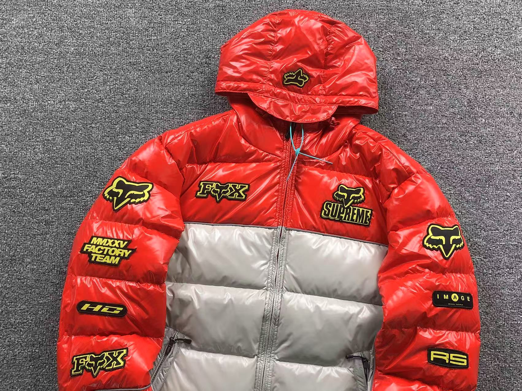 Jaqueta Fox Racing x Supreme Shiny Down Puffer
