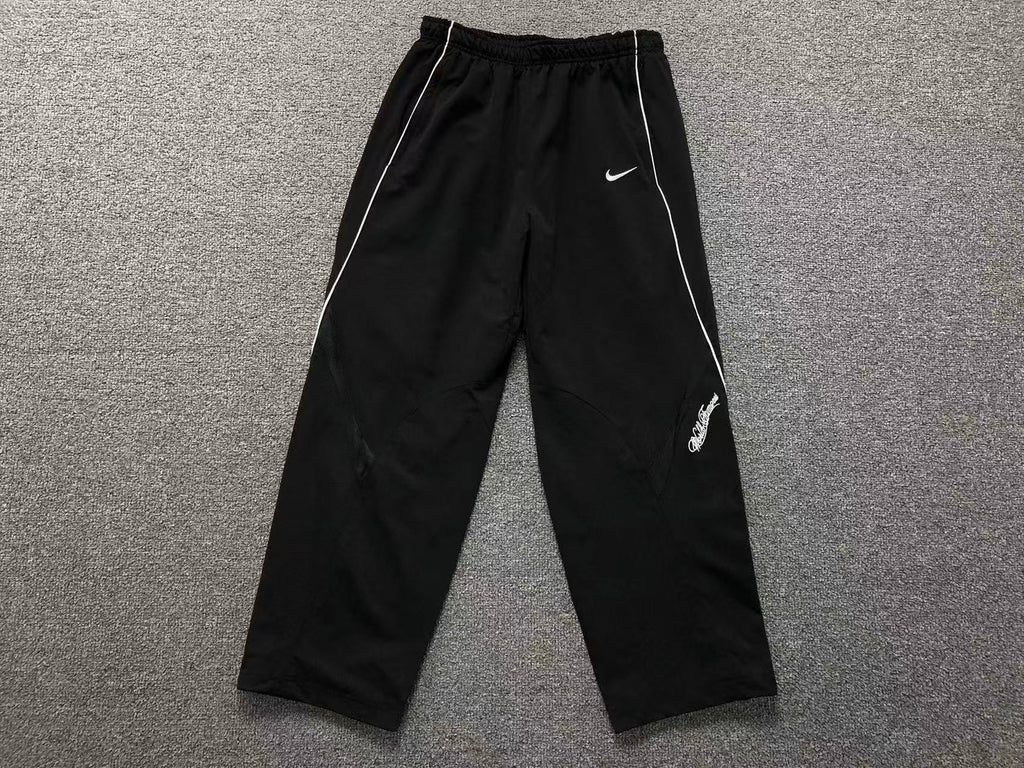 Calça Nike x Supreme Track Suit