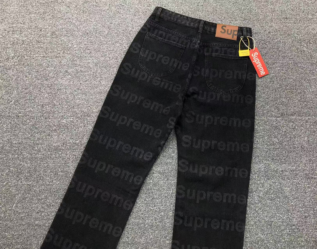 Calça Frayed Logos Regular Jean Supreme