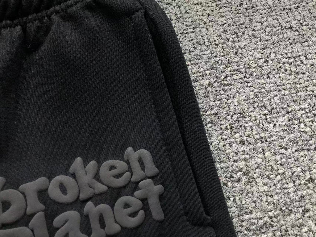 Calça Moletom Broken Planet