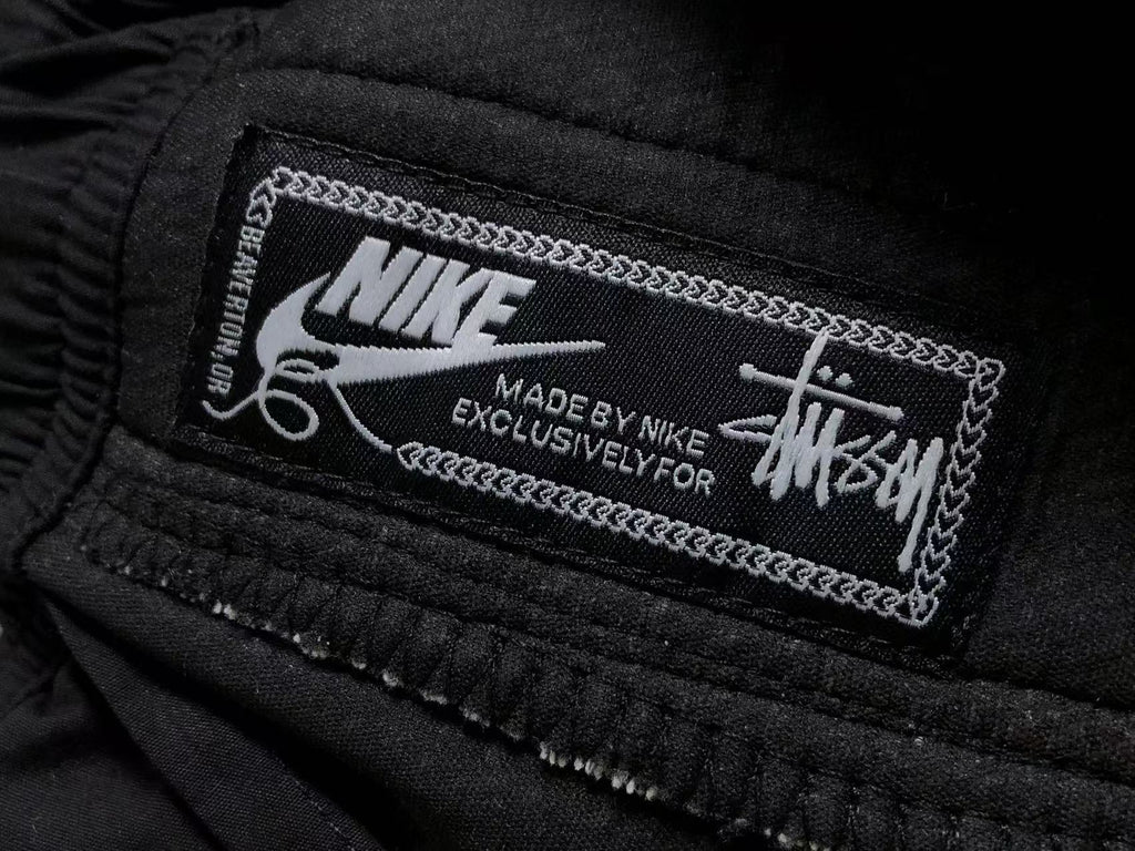 Calça Nike x Stüssy Striped Woo