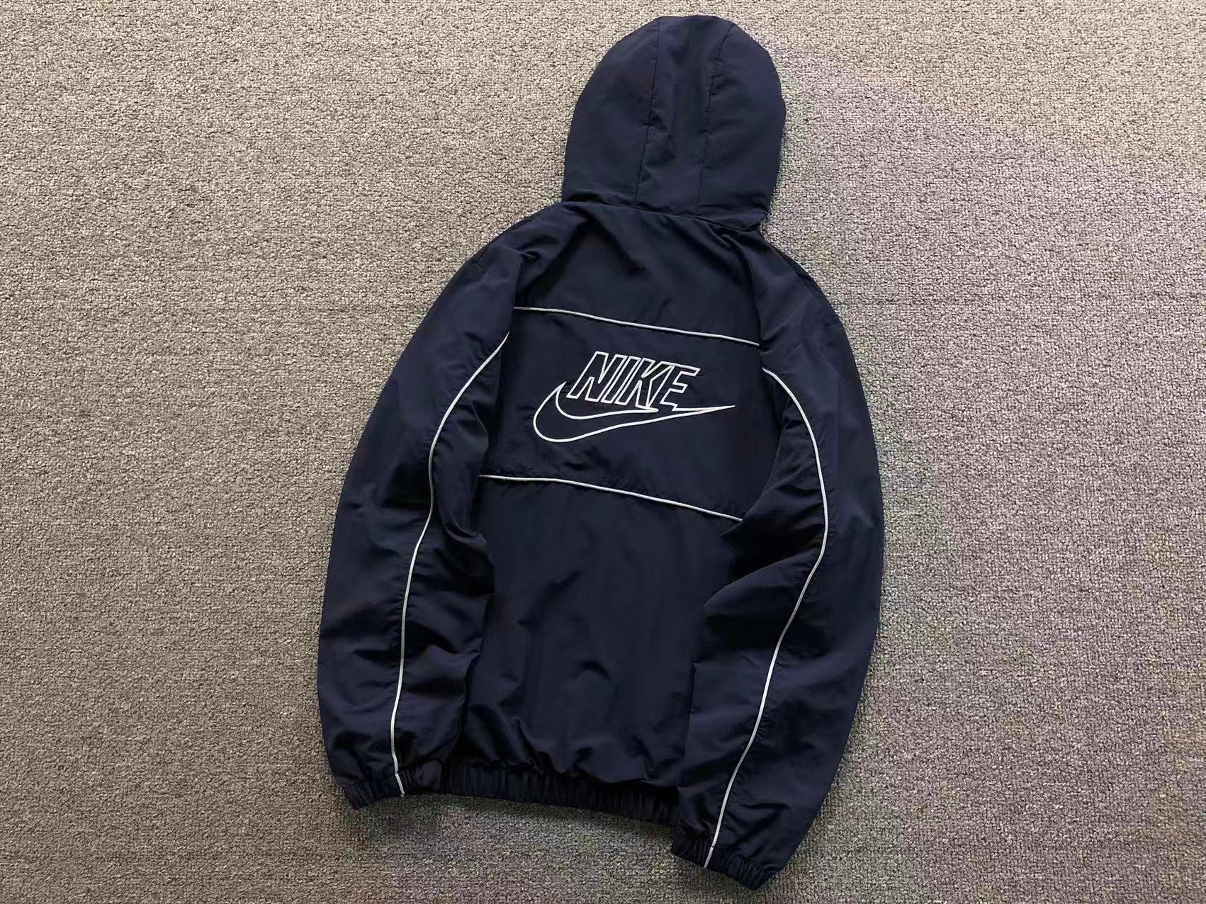 Jaqueta Nike Club Athlete