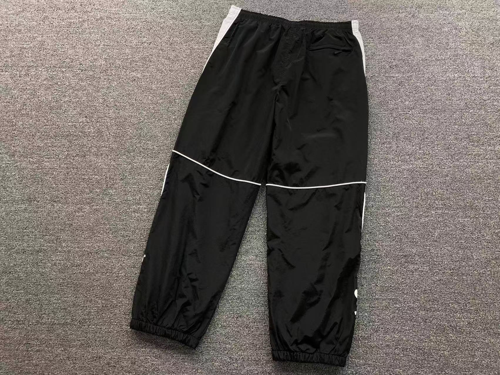 Calça corta-vento preta Supreme x Umbro Track Jacket