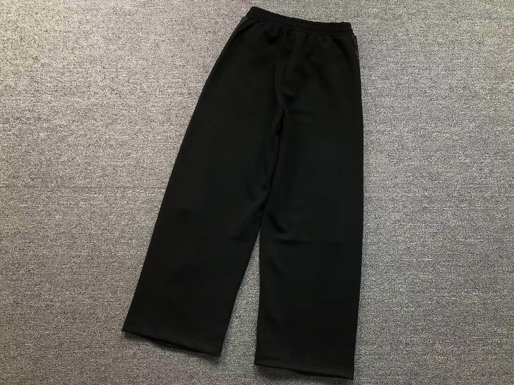 Calças Adidas corte de perna larga (wide-leg)