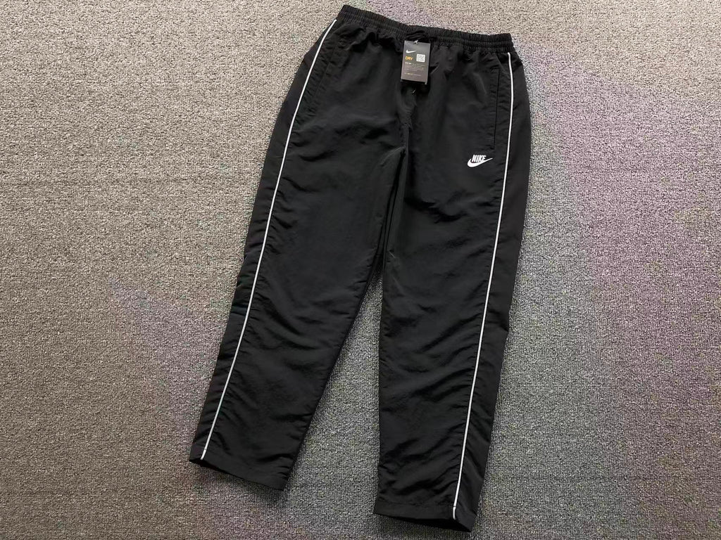 Calça Nike Club Athlete