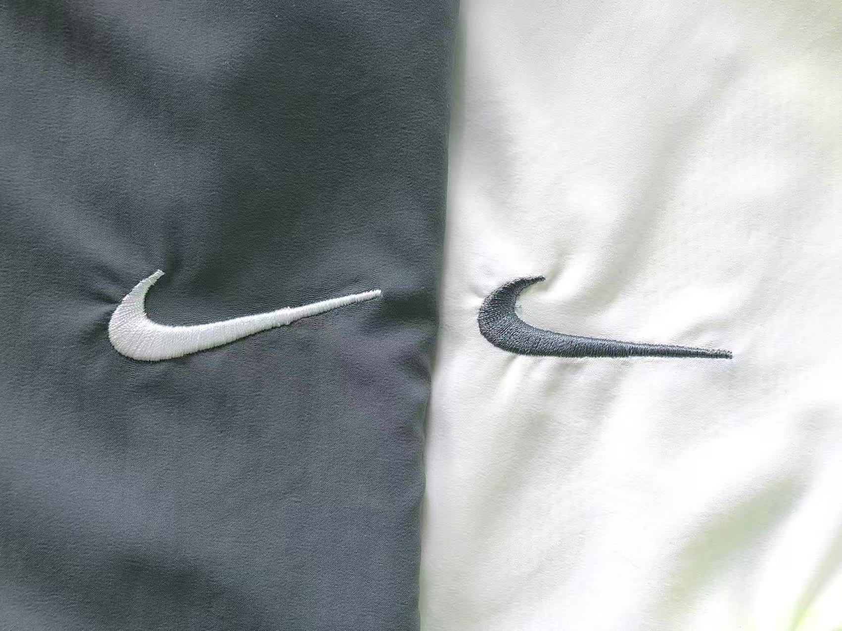 Blusa colaboração Palace x Nike Total 90