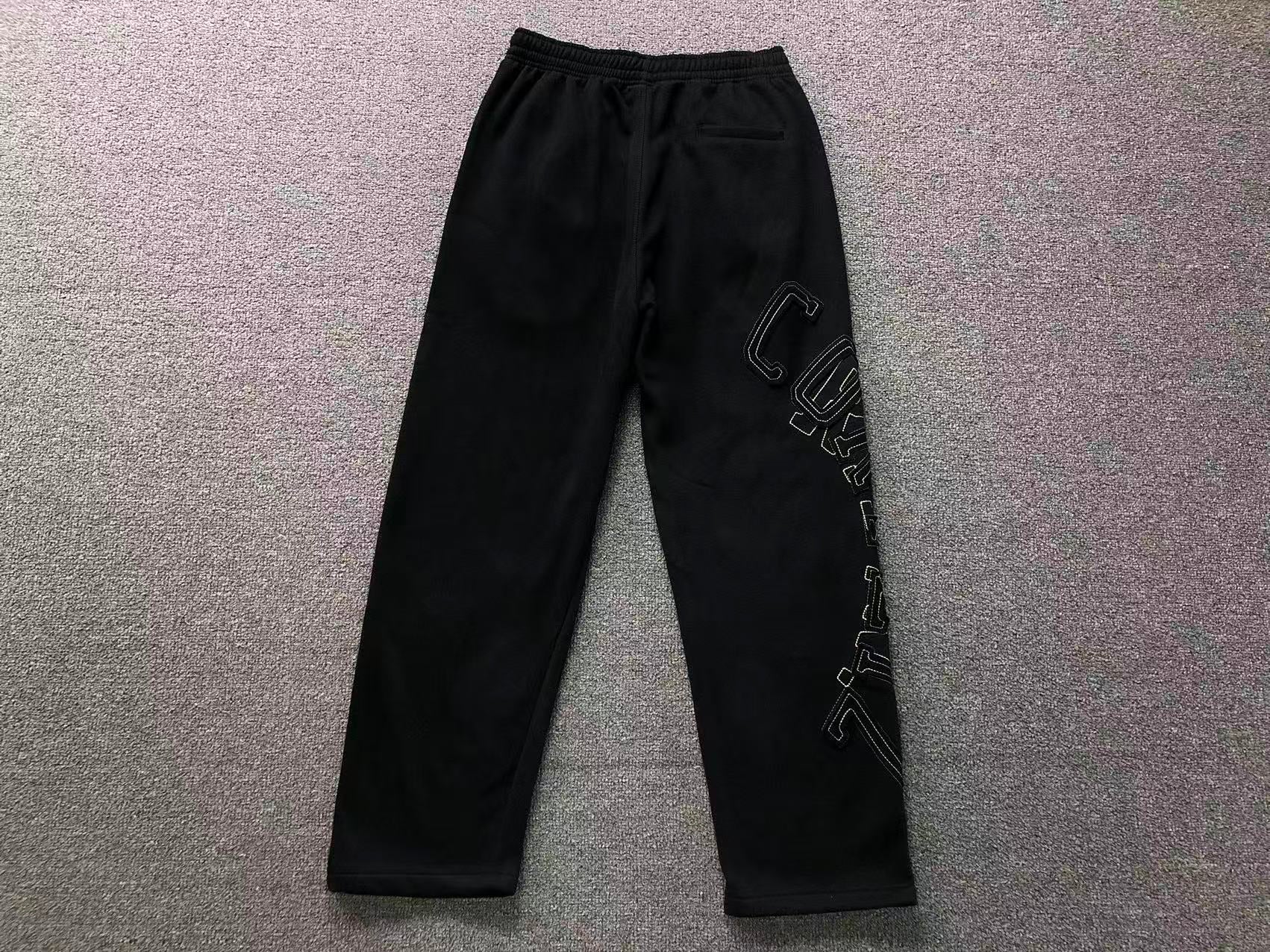 Calça Corteiz blackout
