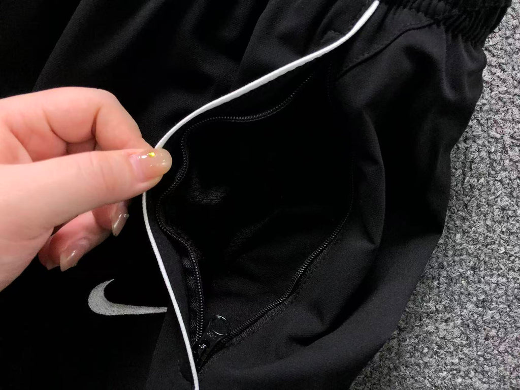 Calça Nike x Supreme Track Suit