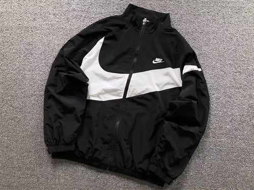 Blusa Nike Big Swoosh Woven